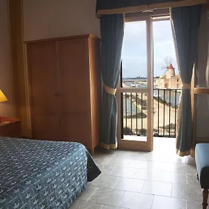 La Finestra Sul Sale Affittacamere San Leonardo (Trapani)